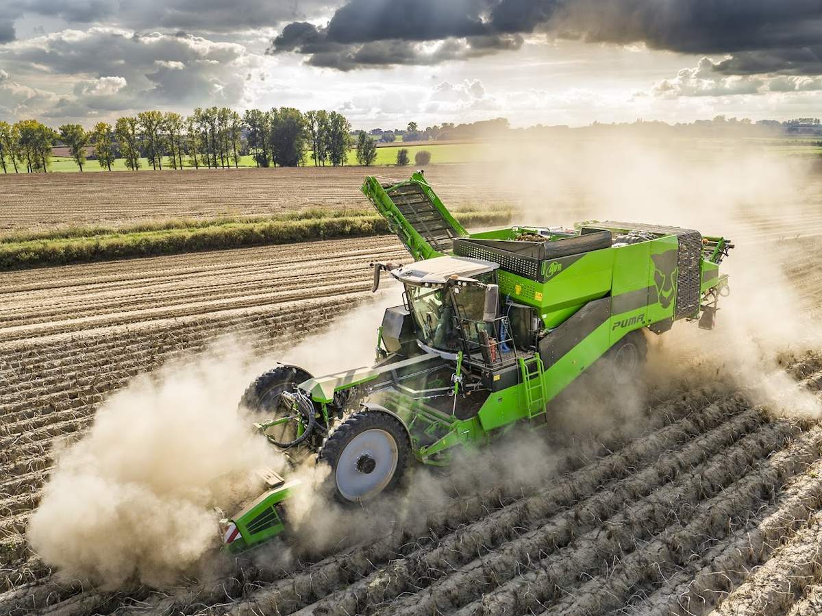 Piąta generacja AVR Puma - to sporo zmian i ulepszeń. Nowy kombajn zostanie zaprezentowany oficjalnie już niebawem - podczas targów Agritechnika.