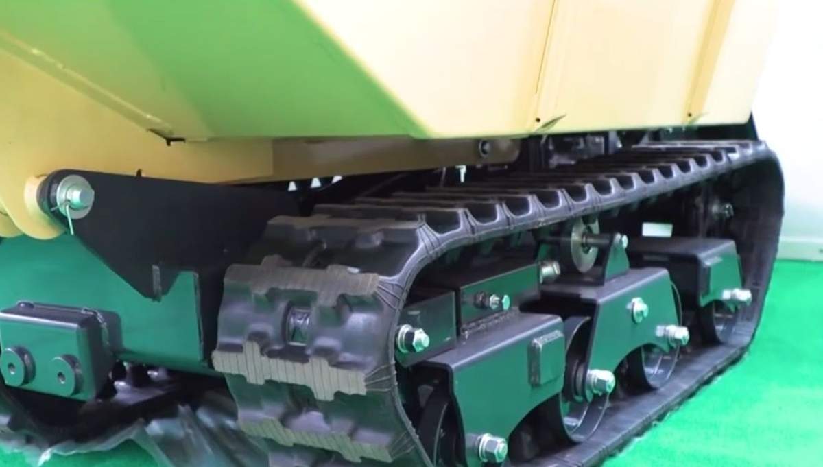 Podczas tegorocznych targów Agrotech w Kielcach mogliśmy zobaczyć jedno z nowych wozideł rolniczych na rynku.