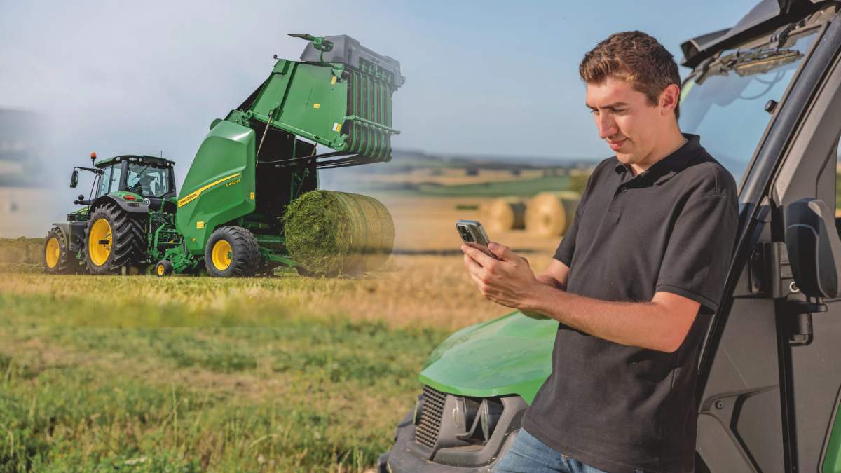 John Deere wprowadził na rynek nowe generacje stałokomorowych i zmiennokomorowych pras zwijających.