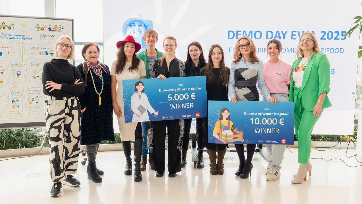 Kobiety zasilone tysiącami euro