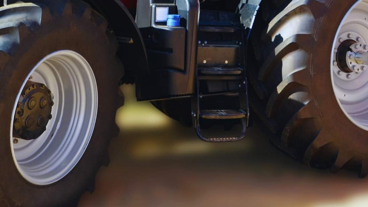 Tegoroczna edycja konkursu "Tractor of the Year" rozpoczęła się w dniach 18-19 czerwca podczas wydarzenia „Let the Challenge Begin” w Rzymie. Zgłoszono 19 ciągników 15 marek. Finał i wręczenie nagród odbędą się 9 listopada 2025 na targach Agritechnica w Hanowerze