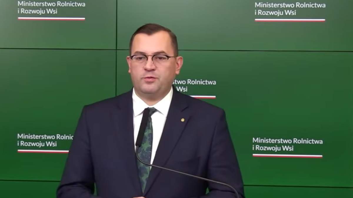 Dwa zawiadomienia do prokuratury w sprawie działki pod CPK  