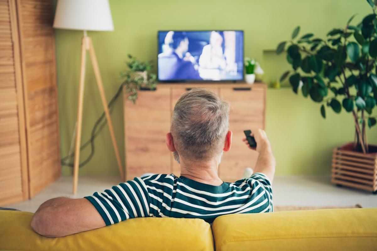 Z opłat abonamentowych za odbiorniki radiowe i telewizyjne są zwolnieni m.in. seniorzy powyżej 75. roku życia