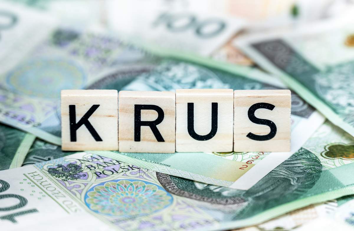 Terminy wypłat rent i emerytur rolniczych. Zmiany w harmonogramie na listopad