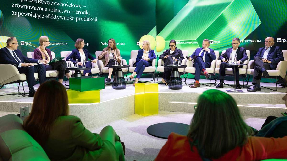 2 września, podczas Forum Ekonomicznego w Karpaczu, w Salonie "Rzeczpospolitej" odbyła się debata pt. „Bezpieczeństwo żywnościowe – zrównoważone rolnictwo – środki zapewniające efektywność produkcji”.
