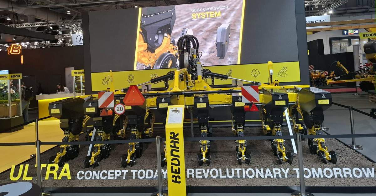 Bednar ULTRA UN to koncepcyjna maszyna, zaprezentowana przez czeskiego producenta podczas tegorocznych targów Agritechnika.