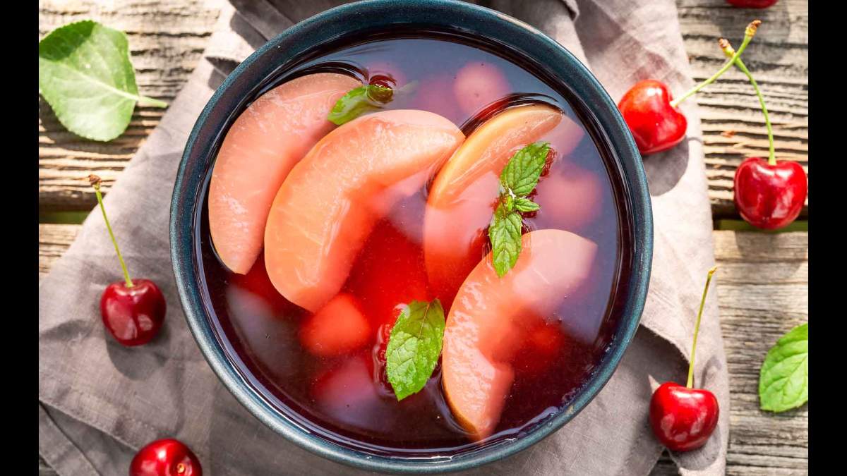 Sezonowa zupa owocowa jak u babci