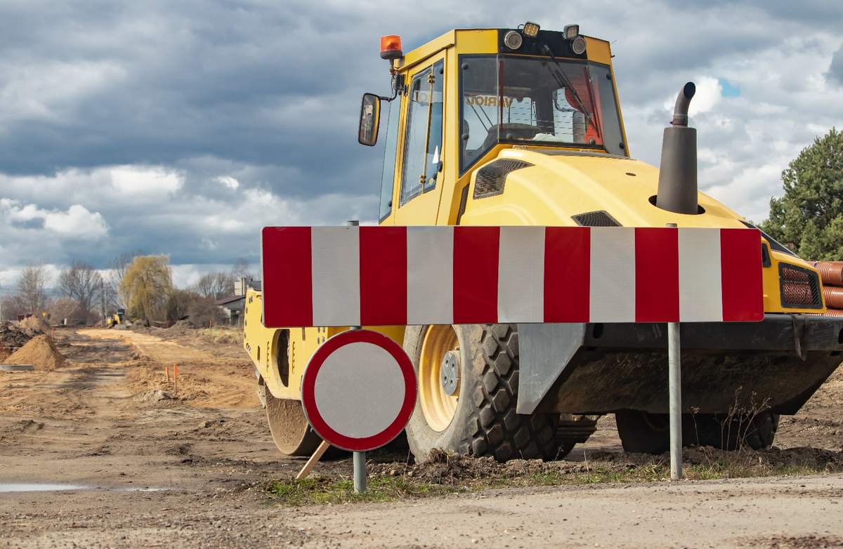 Wywłaszczenie gruntu pod budowę drogi. Odszkodowanie może być wyższe