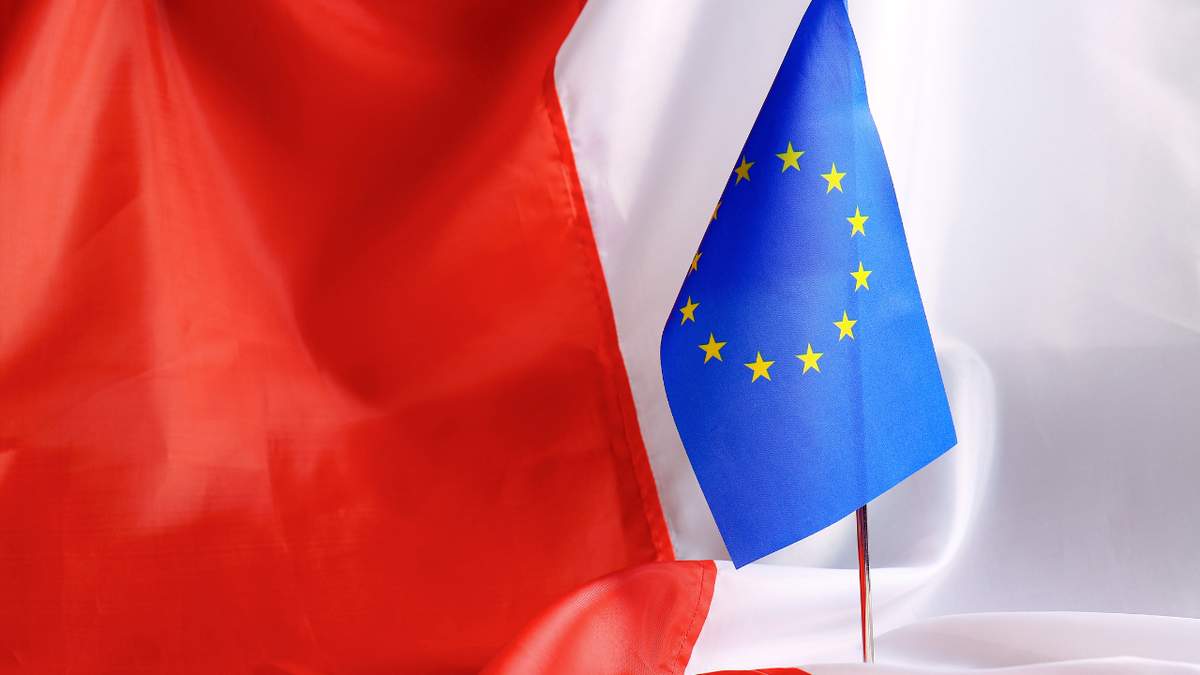Unia Europejska proponuje rozważne podejście do kwot połowowych, by zapewnić przyszłość sektorowi, jednak polscy rybacy stoją dziś przed szeregiem różnych wyzwań - od ograniczania łowisk przez farmy wiatrowe po skomplikowaną sytuację geopolityczną.